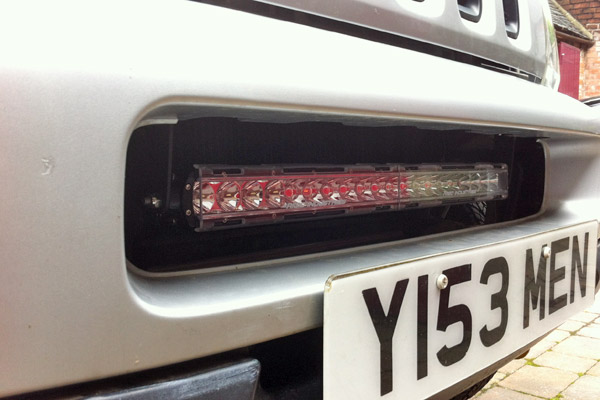 Rigid Industries SR-20 mounted on a Suzuki Jimny