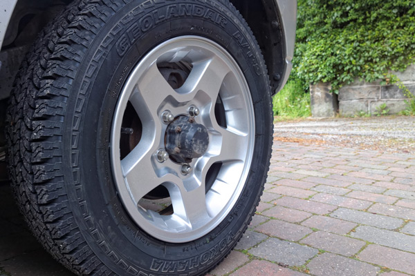 Suzuki Jimny alloy wheels post-refurbishment