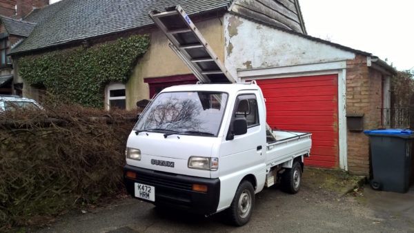 Suzuki Carry DD51T carrying ladders